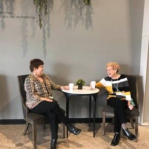 Meet your Posher, Carol